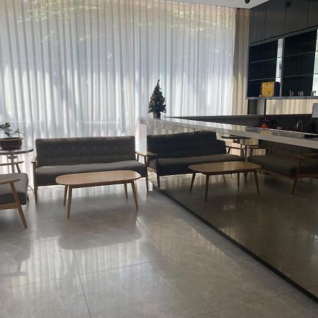 Oyo 676奥萨卡酒店 Batam 外观 照片