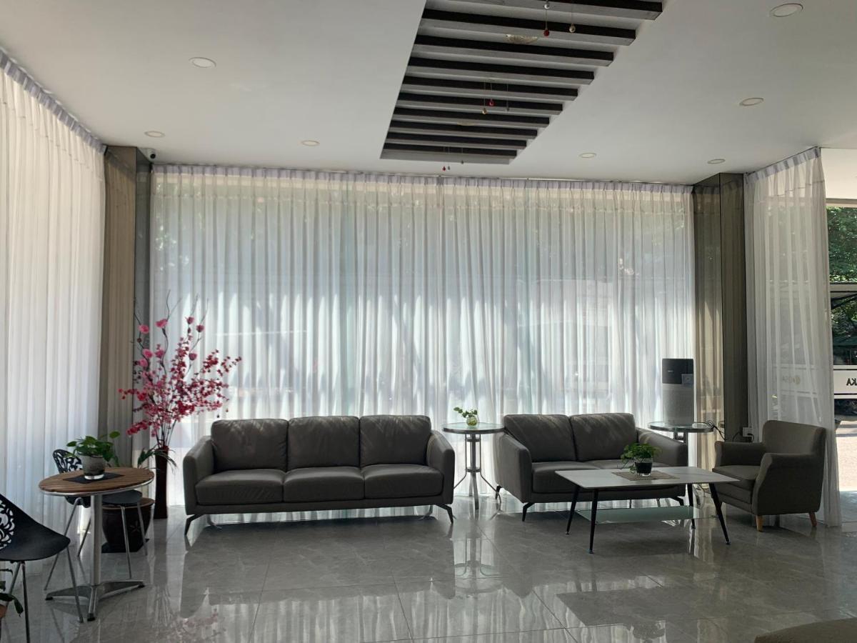 Oyo 676奥萨卡酒店 Batam 外观 照片